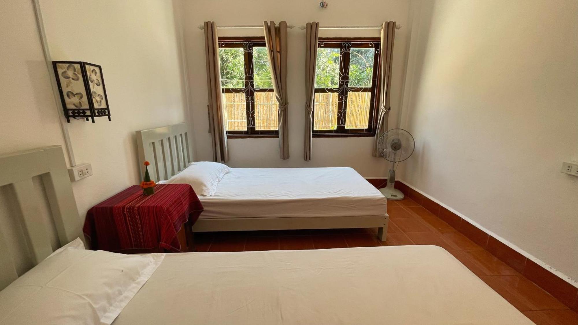 Moukdavan Guesthouse 루앙프라방 외부 사진